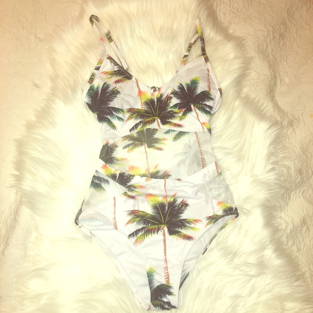 One piece swimsuit